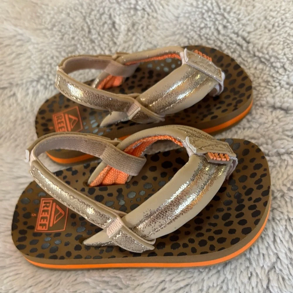 Reef Little Ahi Sandals with Gold Straps, size 5T